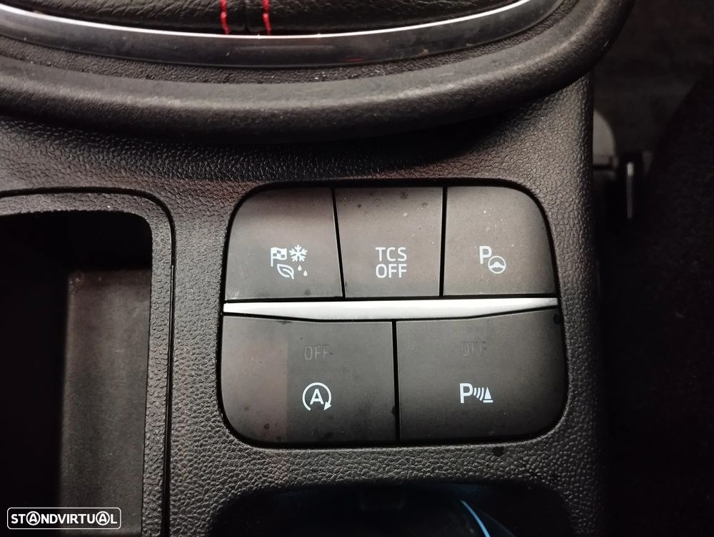 Ford Puma 1.0 EcoBoost MHEV ST-Line X - 37