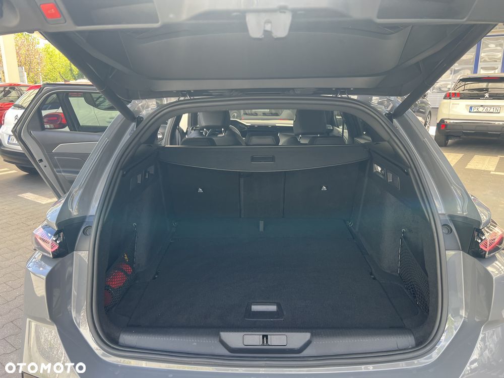 Peugeot 308 1.2 PureTech GT S&S EAT8 - 9