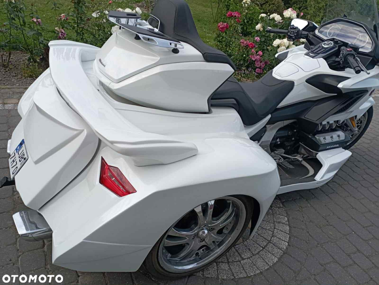 Honda GL - 8