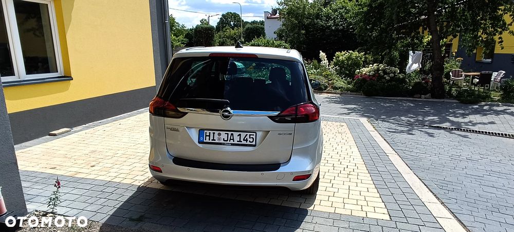 Opel Zafira 1.4 T Cosmo EcoFLEX S&S EU6 - 7