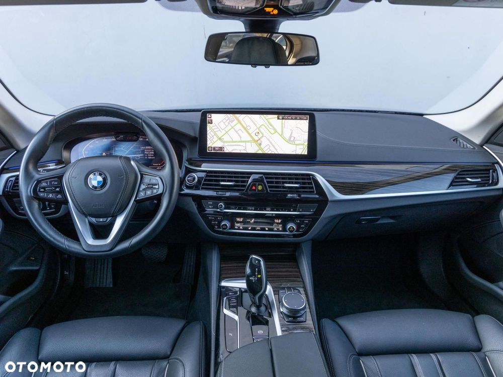 BMW Seria 5 - 10