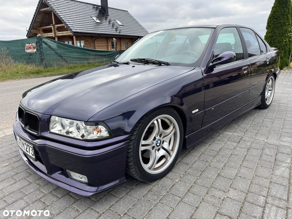 BMW Seria 3 318i - 14