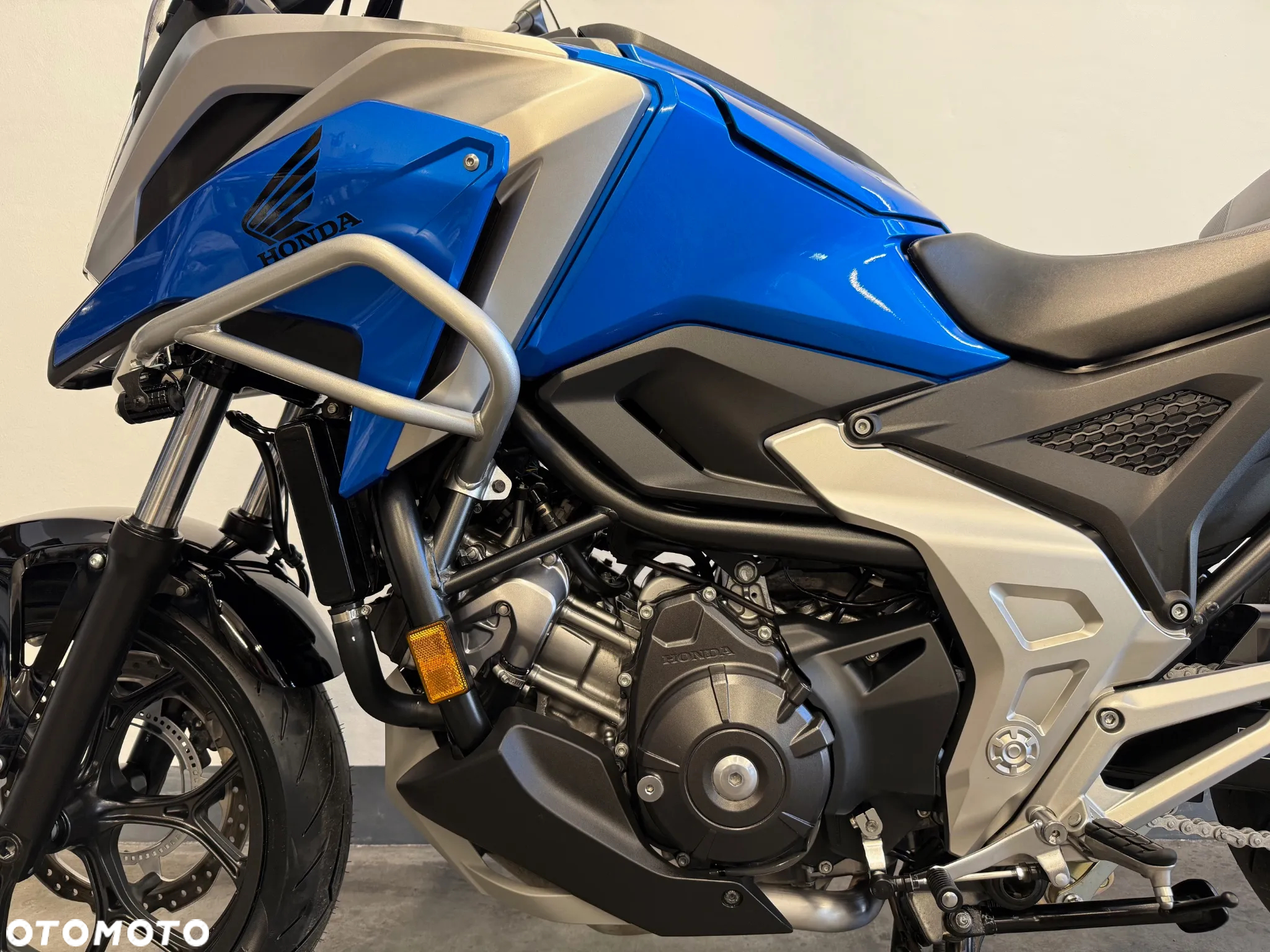 Honda NC - 16