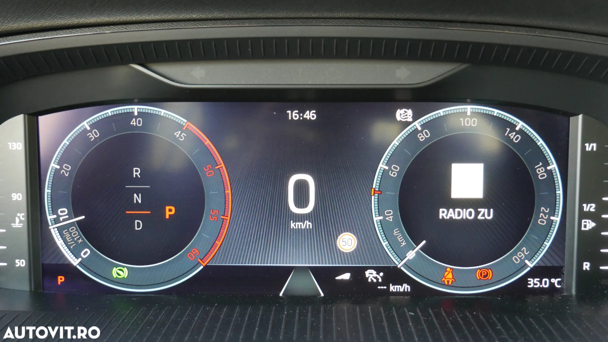Skoda Octavia Combi 2.0 TDI DSG Style - 21