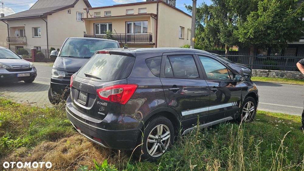 Suzuki SX4 S-Cross - 4