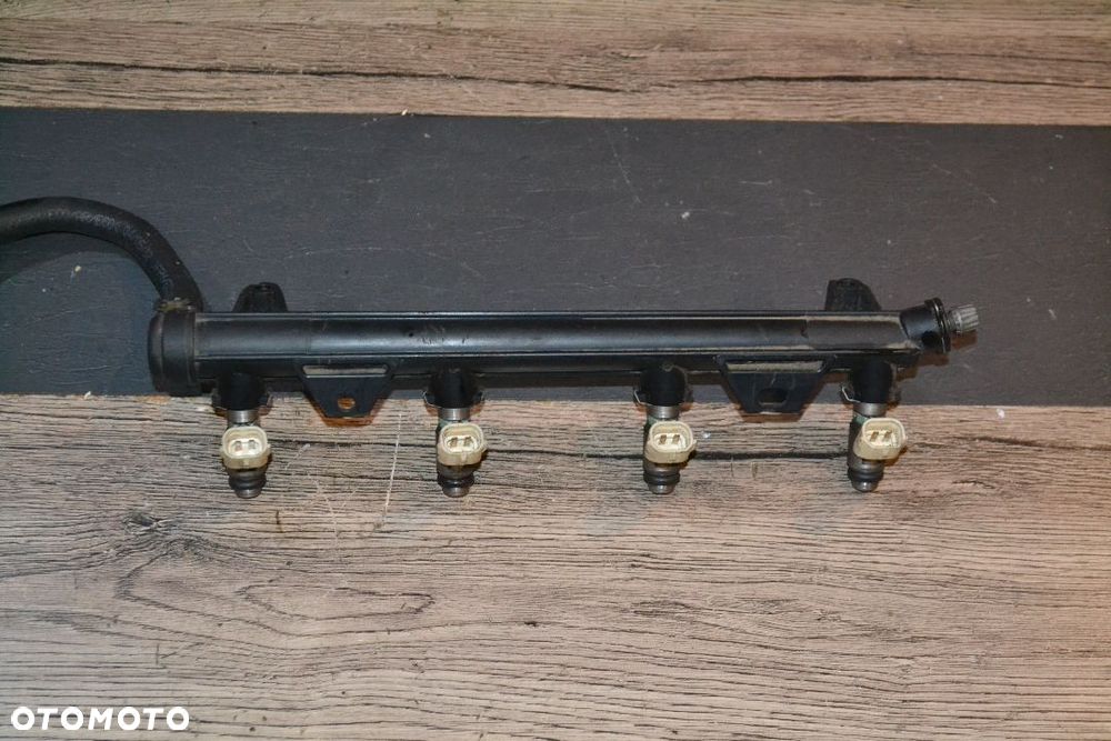 VW SEAT AUDI SKODA 1,4 1,6 LISTWA WTRYSKOWA PALIWA WTRYSKI 036133319BG  036133320C - 3