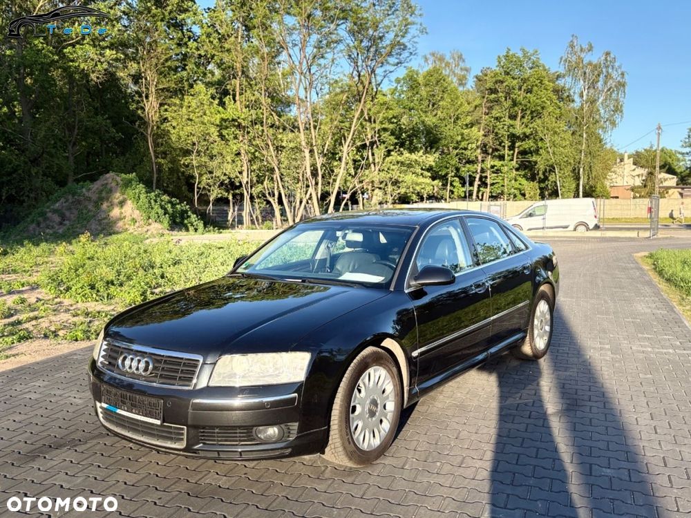 Audi A8 4.2 Quattro - 7