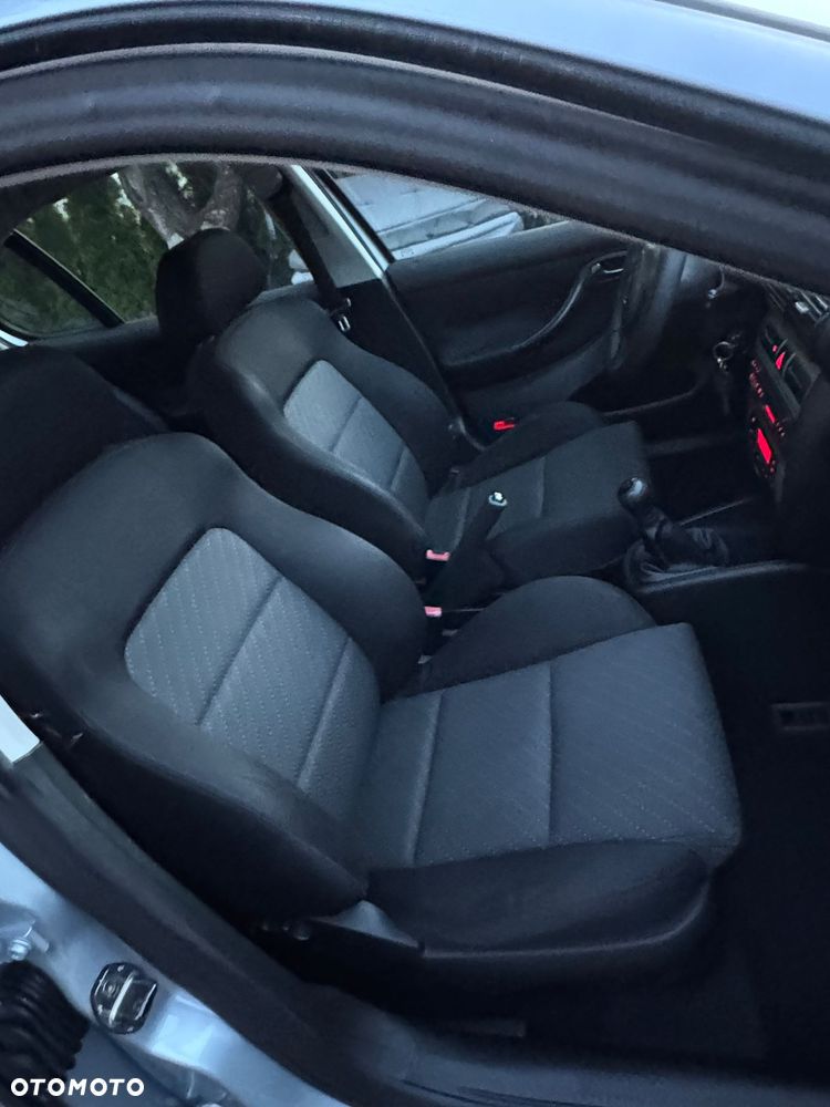 Seat Leon 1.6 Stella - 16
