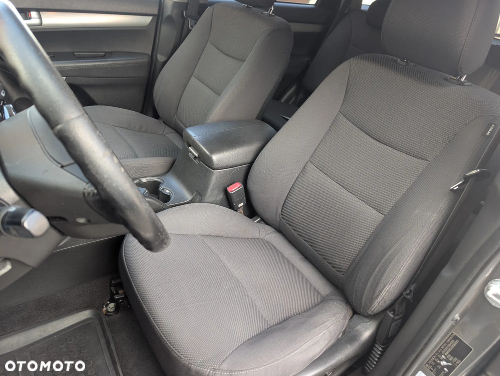 Kia Sorento 2.0 CRDI M - 19