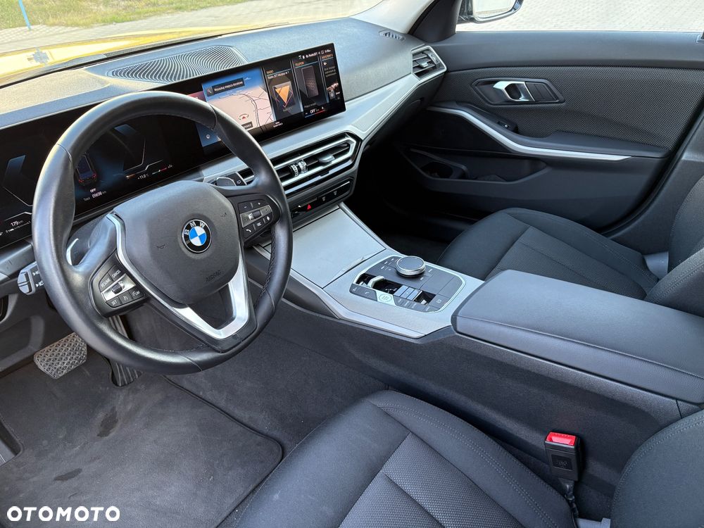 BMW Seria 3 318d Business Edition - 15