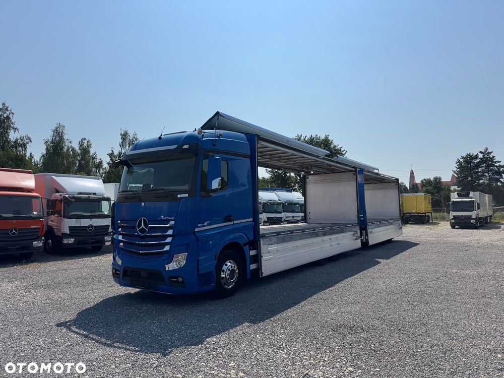 Mercedes-Benz Actros - 18