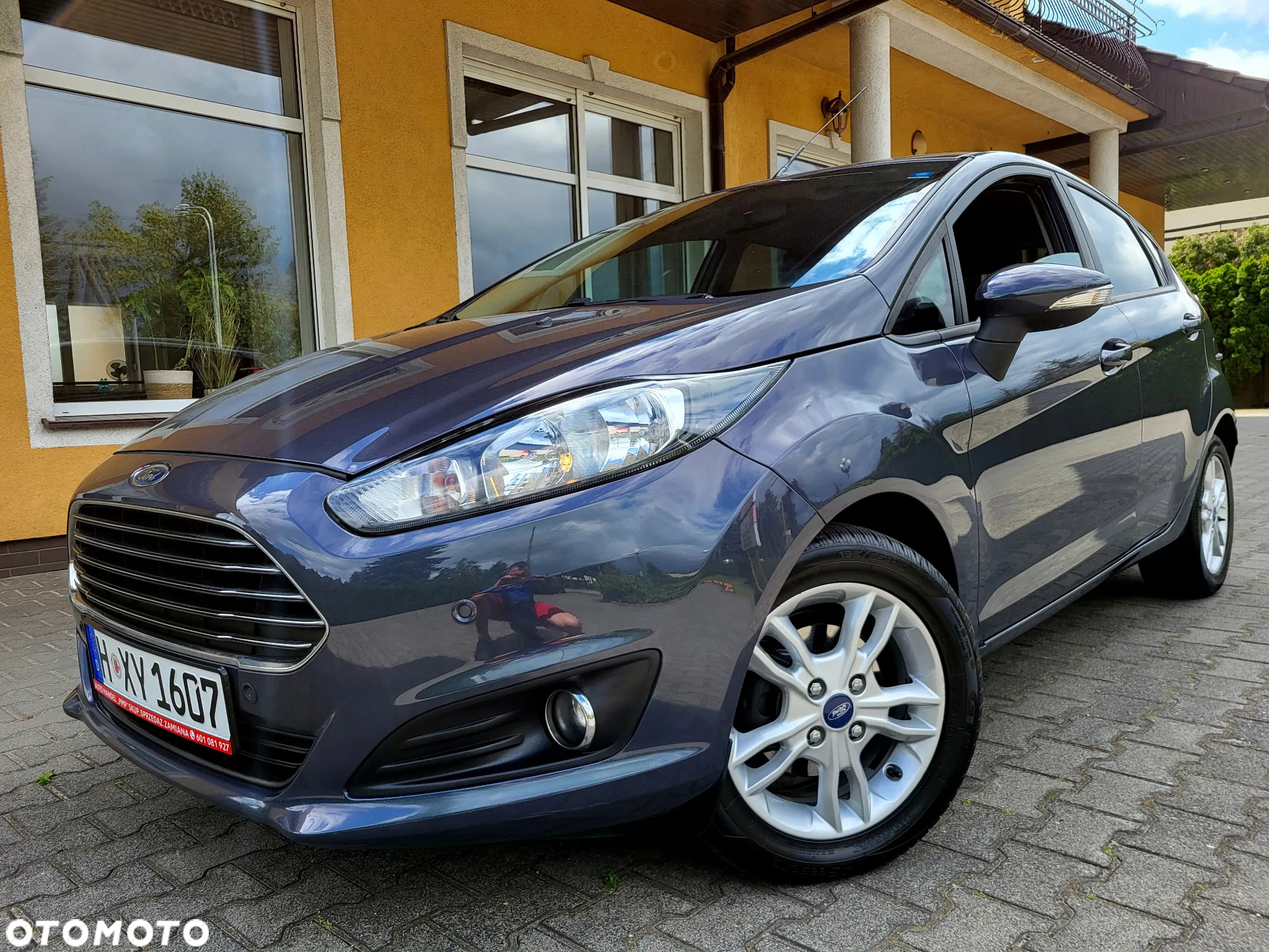 Ford Fiesta - 2