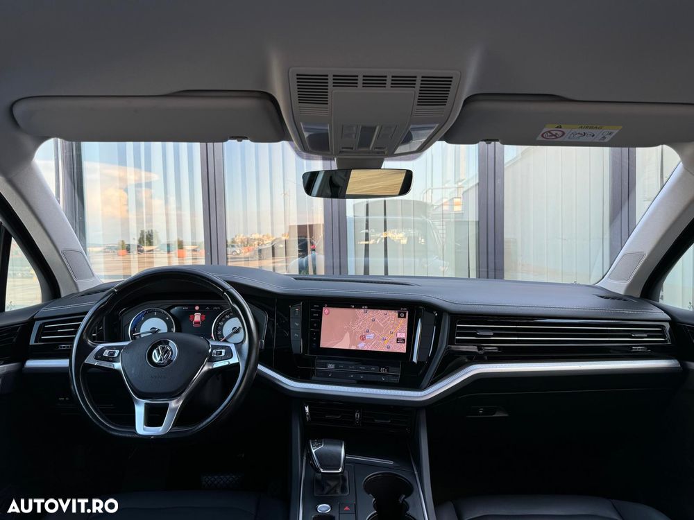 Volkswagen Touareg V6 TDI Elegance - 16