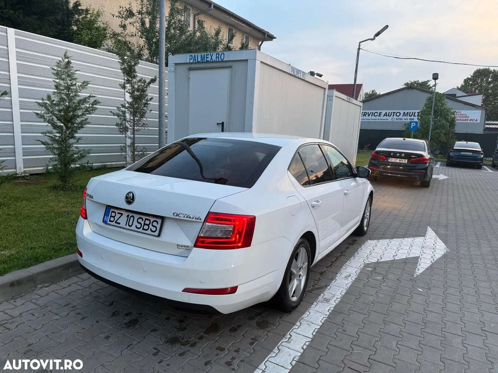 Skoda Octavia 2.0 TDI ELEGANCE - 10
