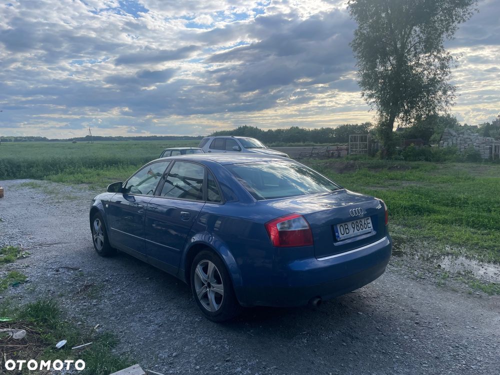 Audi A4 Limousine 2 - 3