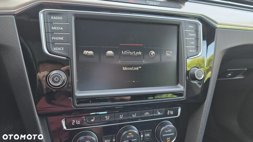 Volkswagen Passat 2.0 TDI BMT Highline DSG - 17