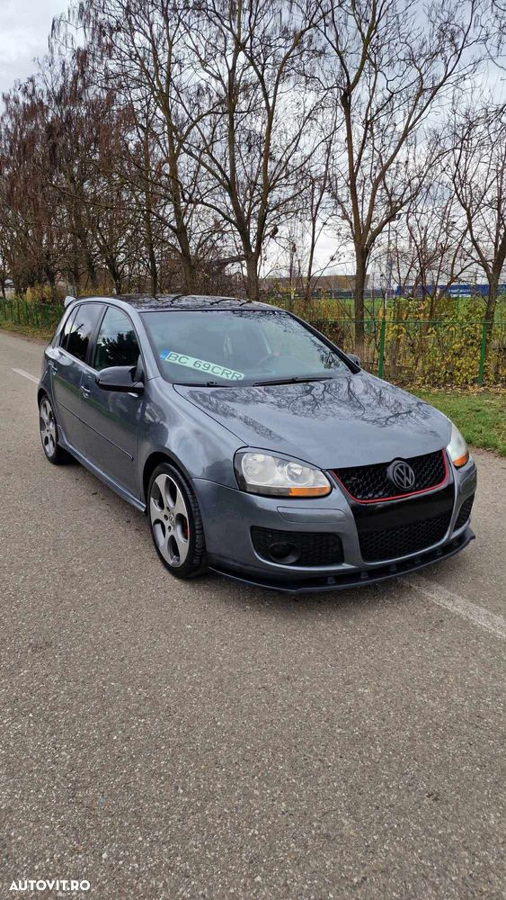 Volkswagen Golf - 4