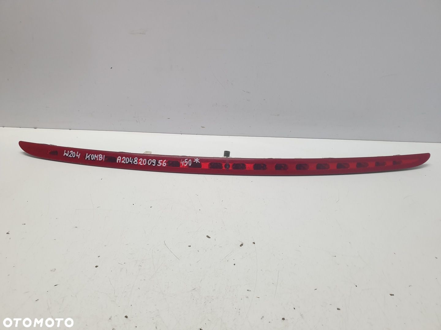 TRZECIE ŚWIATŁO STOPU MERCEDES W204 KOMBI A2048200956 - 1
