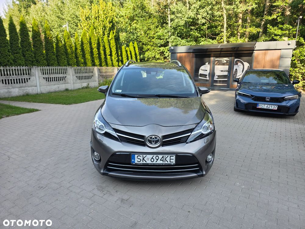 Toyota Verso 1.8 Premium 7os - 2
