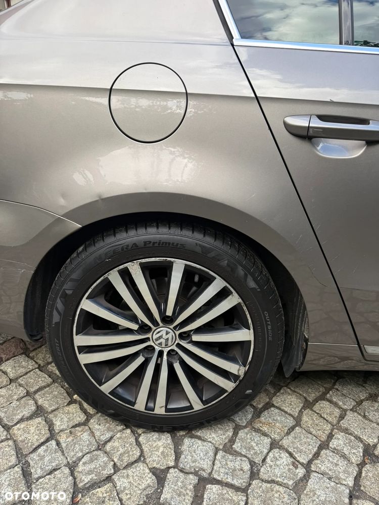 Volkswagen Passat 2.0 TDI 4Mot Highline DSG - 31
