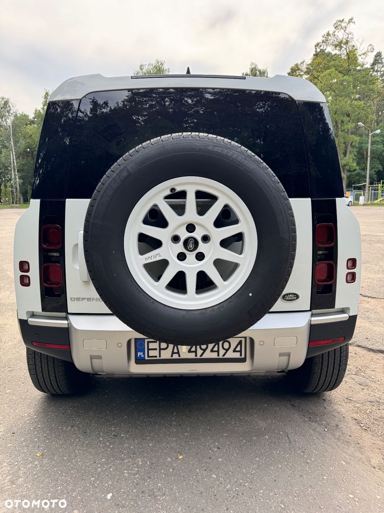 Land Rover Defender 110 P300 - 30