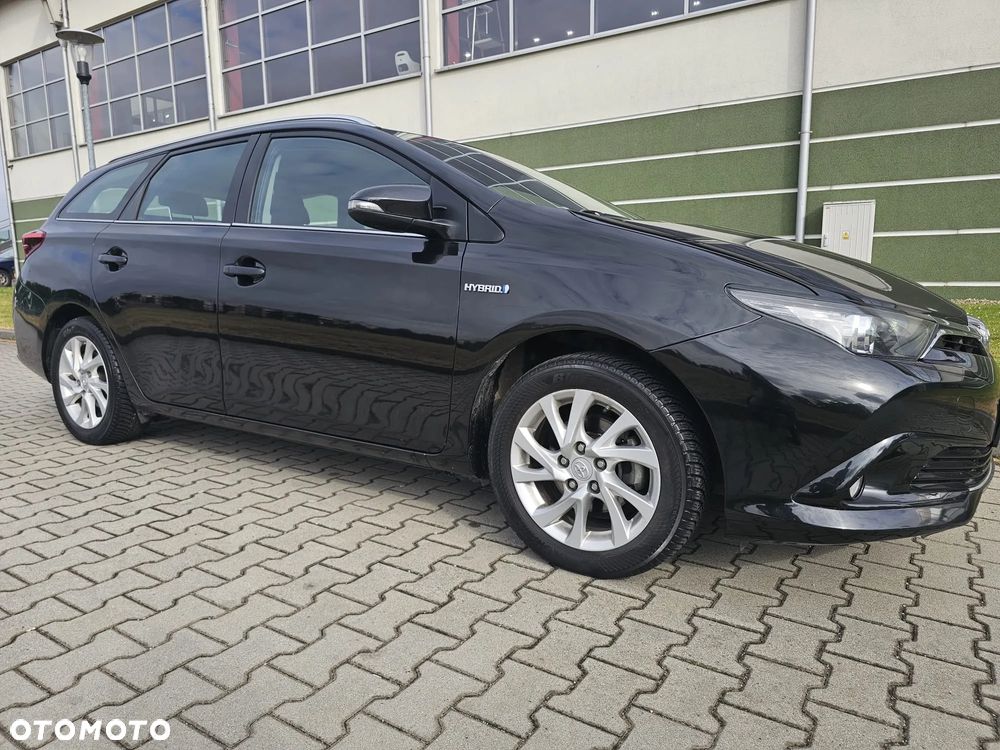 Toyota Auris - 13