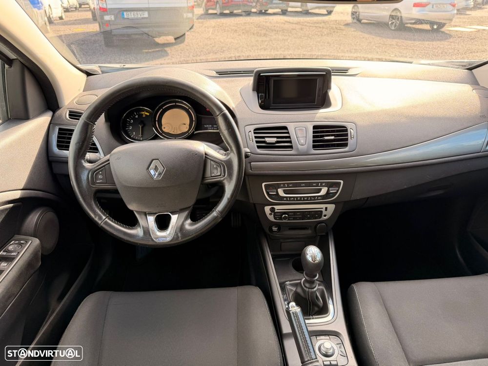 Renault Mégane Sport Tourer 1.5 dCi Limited - 7
