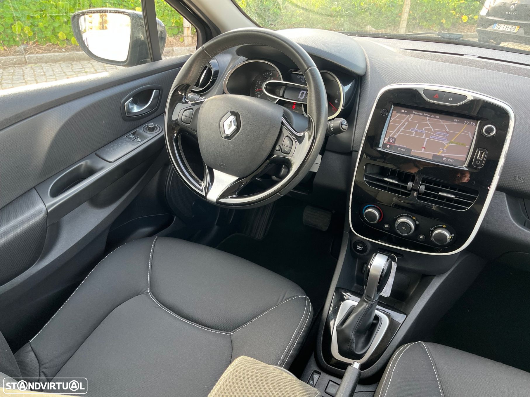 Renault Clio Sport Tourer 1.5 dCi Dynamique S EDC - 26