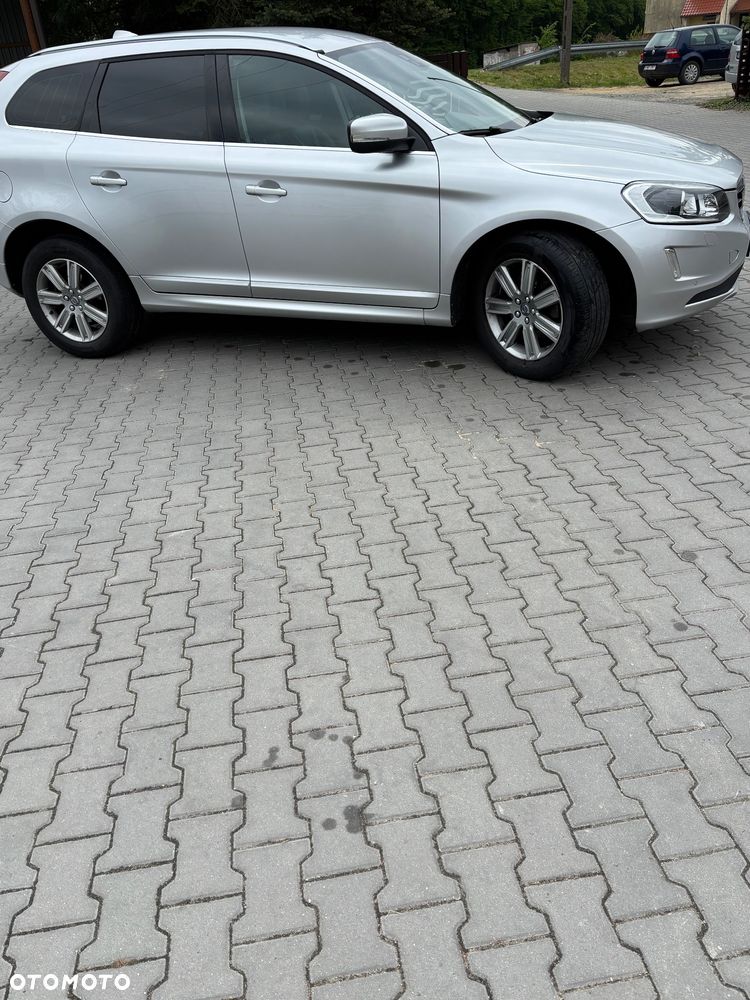 Volvo XC 60 D4 Drive-E Momentum - 8