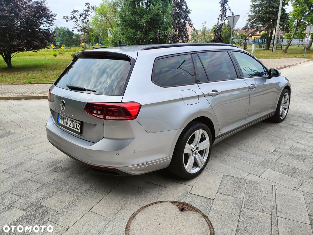 Volkswagen Passat 2.0 TDI (BlueMotion Technology) DSG Comfortline - 4