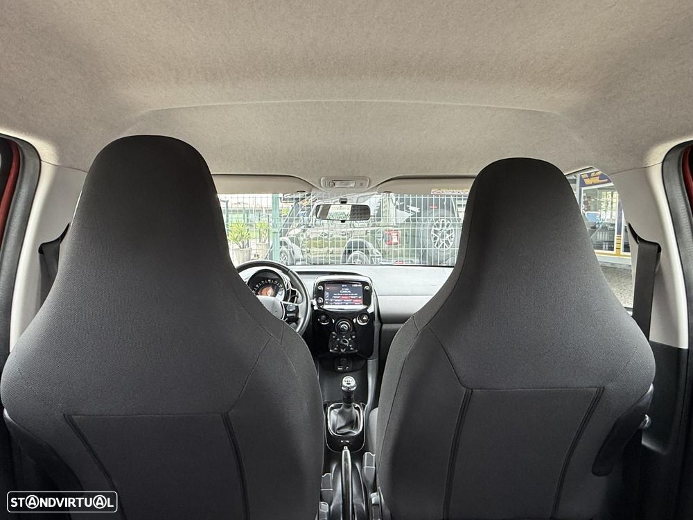 Peugeot 108 1.0 VTi Allure - 35