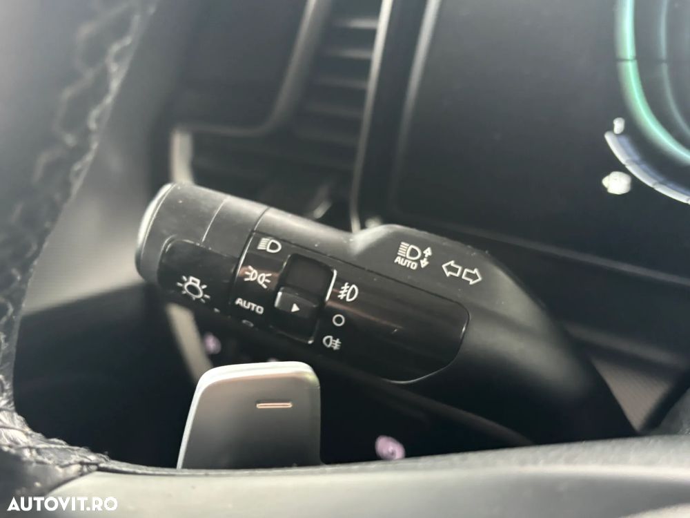 Kia Sportage 1.6 T-GDI HEV 6AT 4x2 Style - 16
