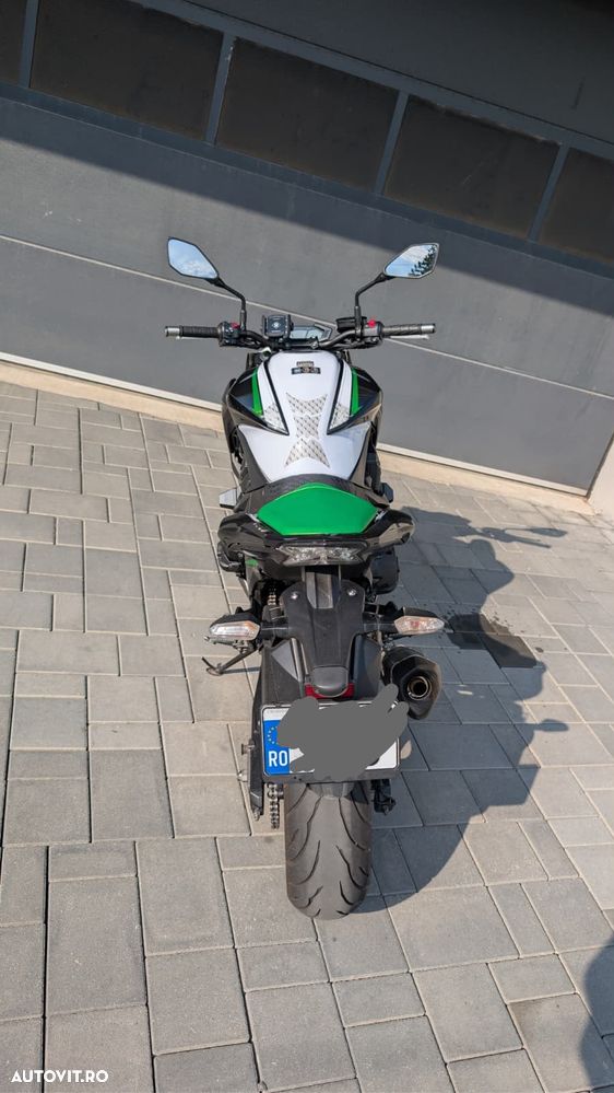 Kawasaki Z 800 - 5