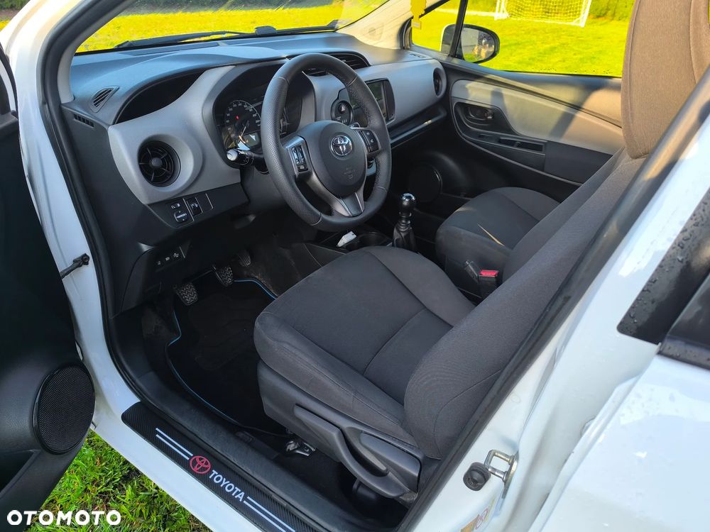 Toyota Yaris 1.5 Active - 15