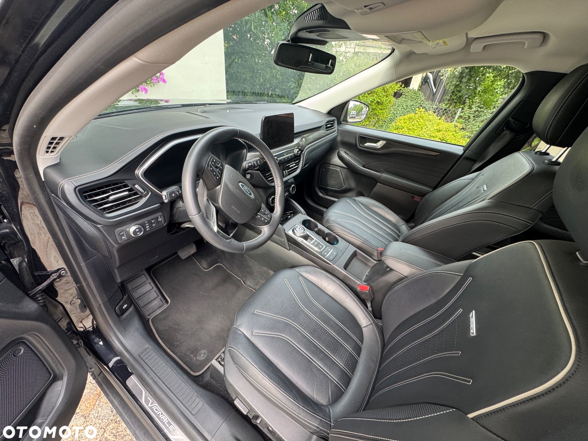 Ford Kuga 2.5P PHEV FWD Vignale - 11
