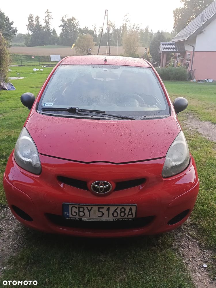 Toyota Aygo - 1