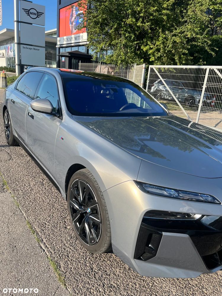 BMW Seria 7 740d xDrive sport - 9