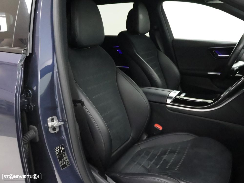 Mercedes-Benz C 300 e AMG Line - 28