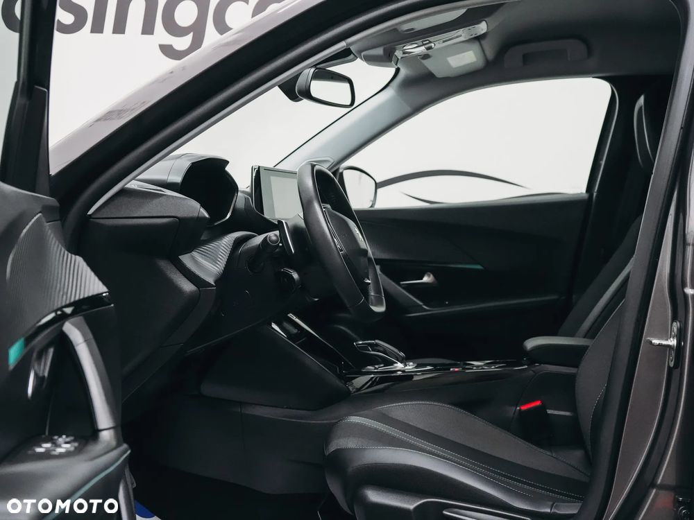 Peugeot 2008 1.5 BlueHDi Allure S&S EAT8 - 14