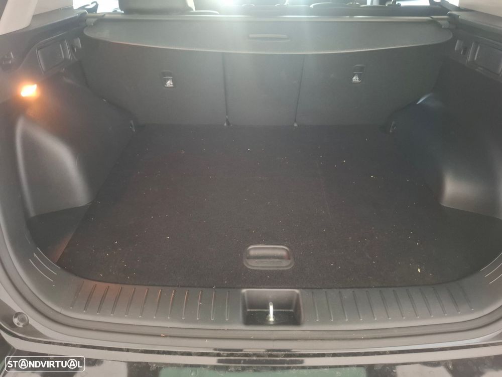 Kia Sportage 1.6 T-GDi HEV Tech - 3