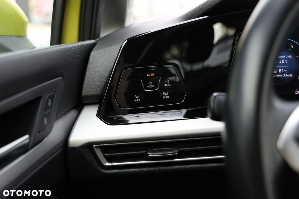 Volkswagen Golf - 15