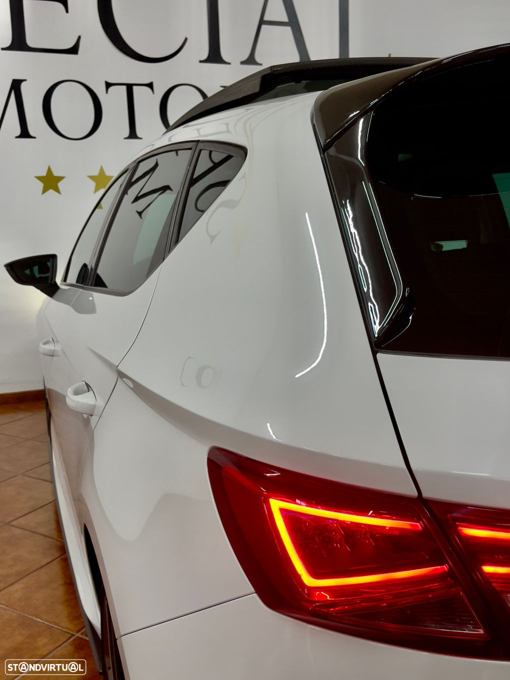 SEAT Leon 2.0 TDI DPF FR - 21