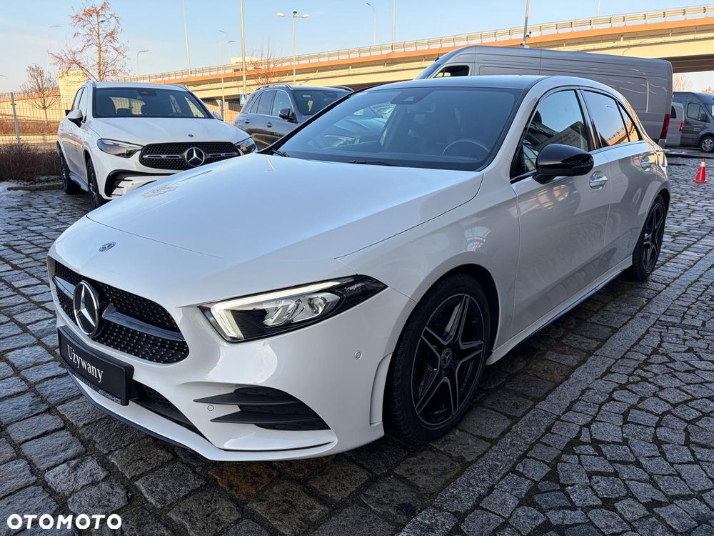 Mercedes-Benz Klasa A 200 AMG Line 7G-DCT - 3