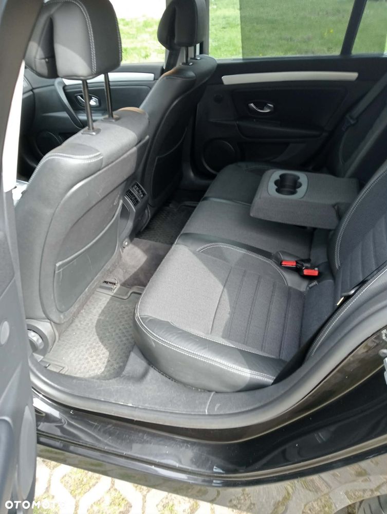 Renault Laguna dCi 150 FAP Dynamique - 11
