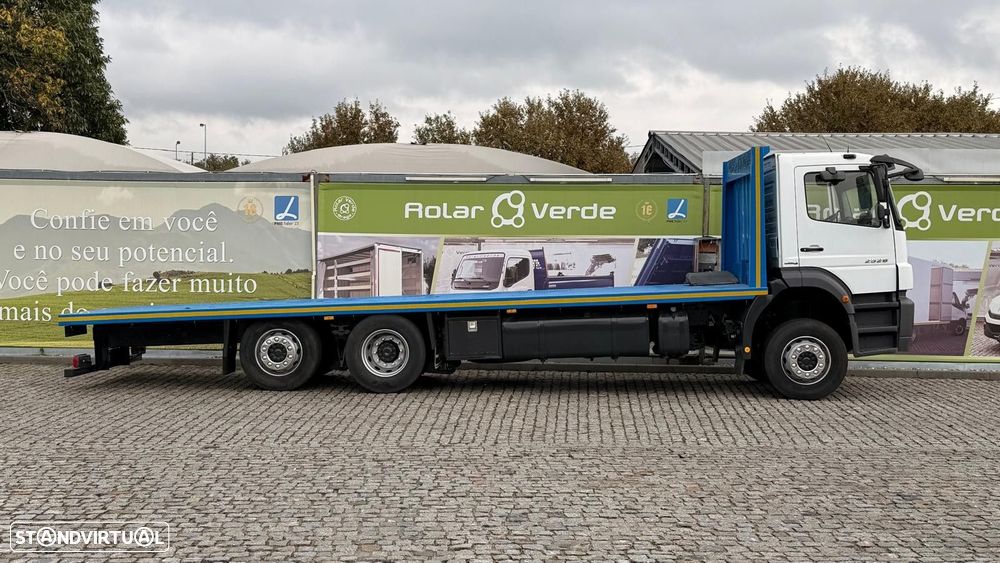 Mercedes Benz 280 ESTRADO DE 8700 mm - 11