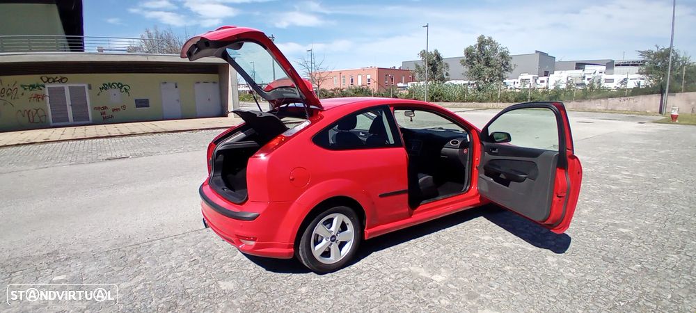 Ford Focus 1.6 TDCi Sport - 6