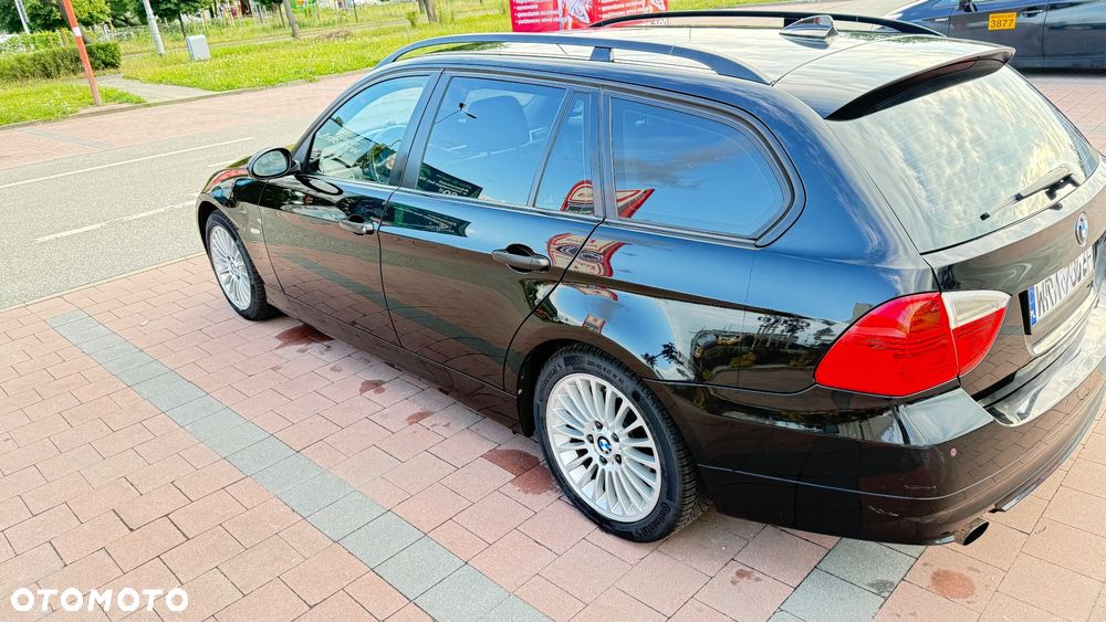 BMW Seria 3 - 16