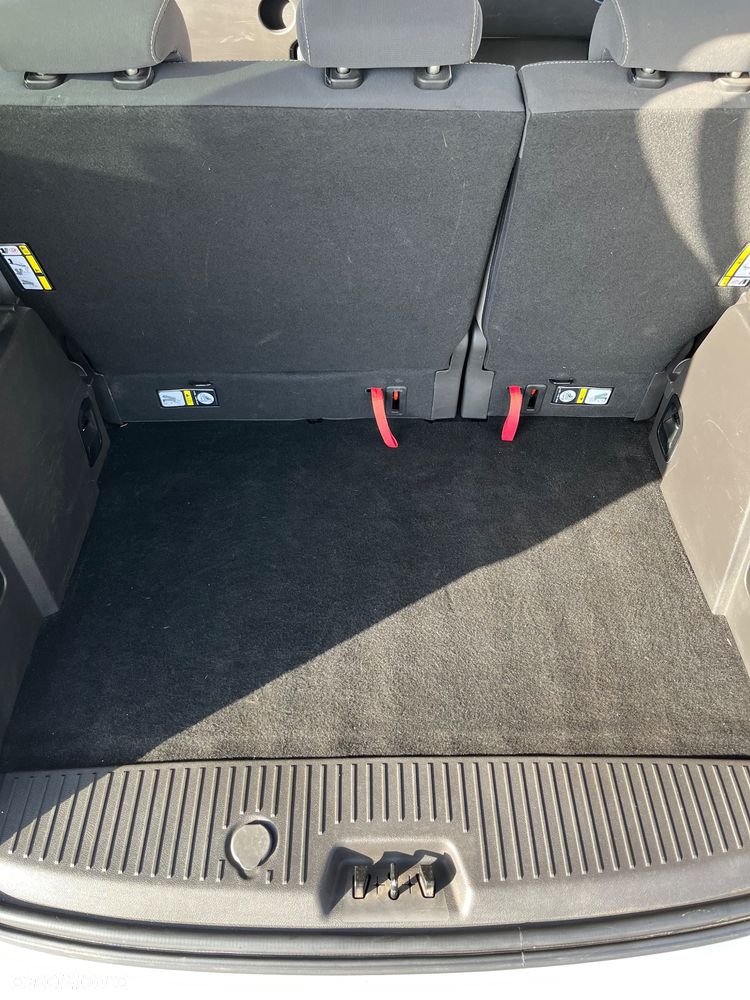 Ford Tourneo Courier 1.0 EcoBoost Titanium - 26