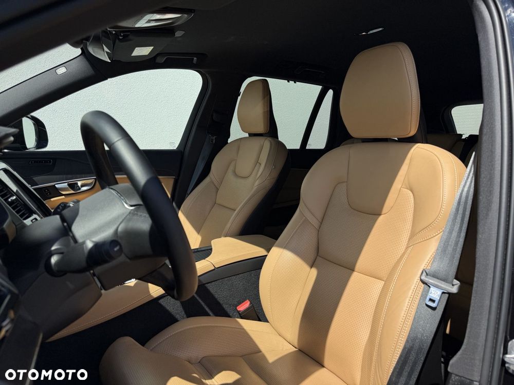 Volvo XC 90 - 17