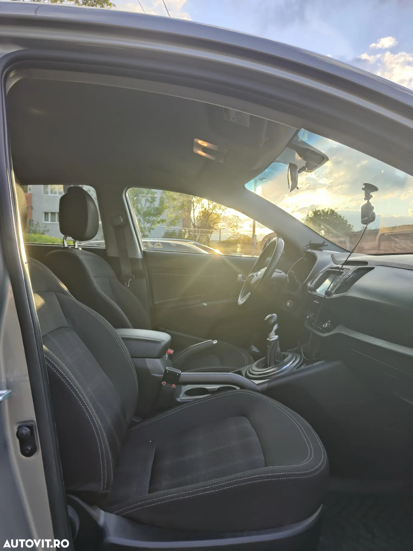 Kia Sportage 1.6 GSL MT 4x2 PREMIUM - 8